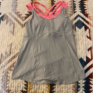 Lululemon bra top!